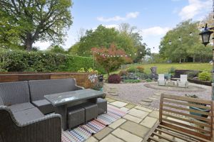 Photo 25- click for photo gallery